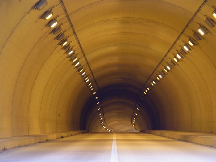 トンネル1.jpg