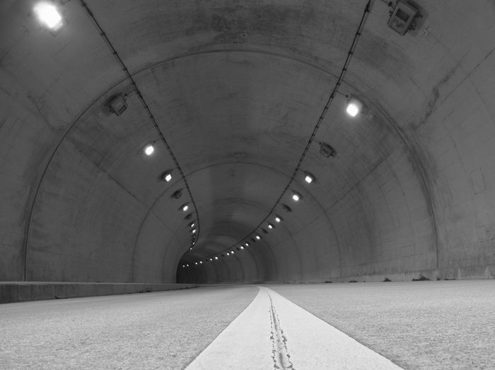 トンネル2.jpg